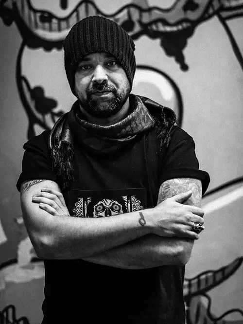 Leonardo Oyola © pablo josé rey / universosliterarios.com