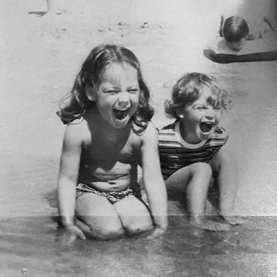 Alejandra Zina / Una foto de la infancia