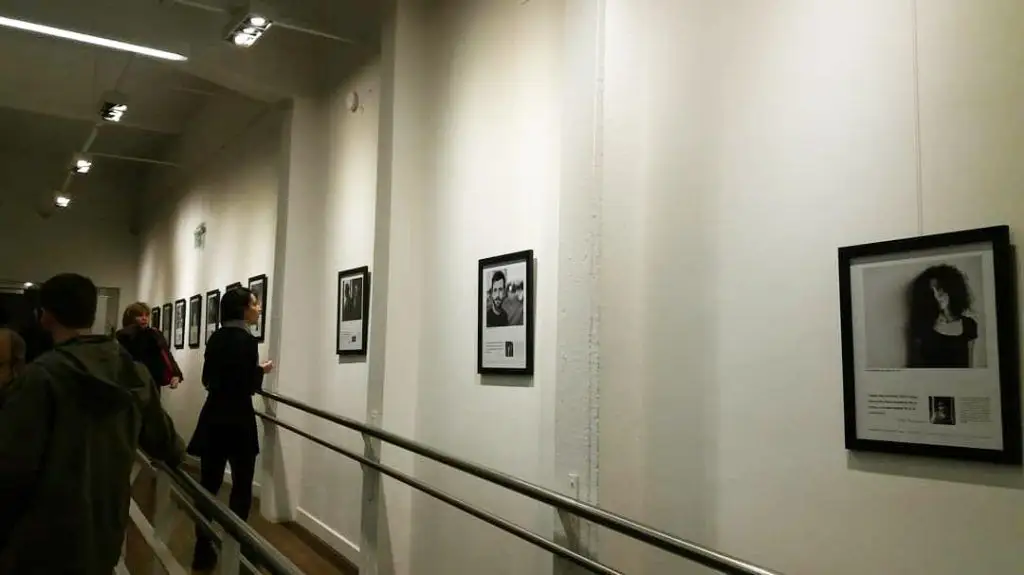 Universos Literarios Muestra Fotográfica en Casa de la Lectura (Lavalleja 924 / Villa Crespo). Fotografías de Magdalena Siedlecki y Pablo José Rey.