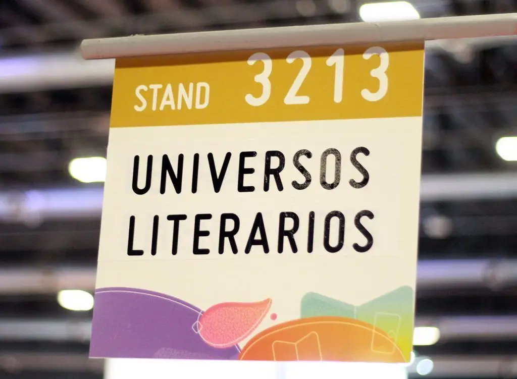 Universos Literarios Muestra Fotográfica en Casa de la Lectura (Lavalleja 924 / Villa Crespo). Fotografías de Magdalena Siedlecki y Pablo José Rey.